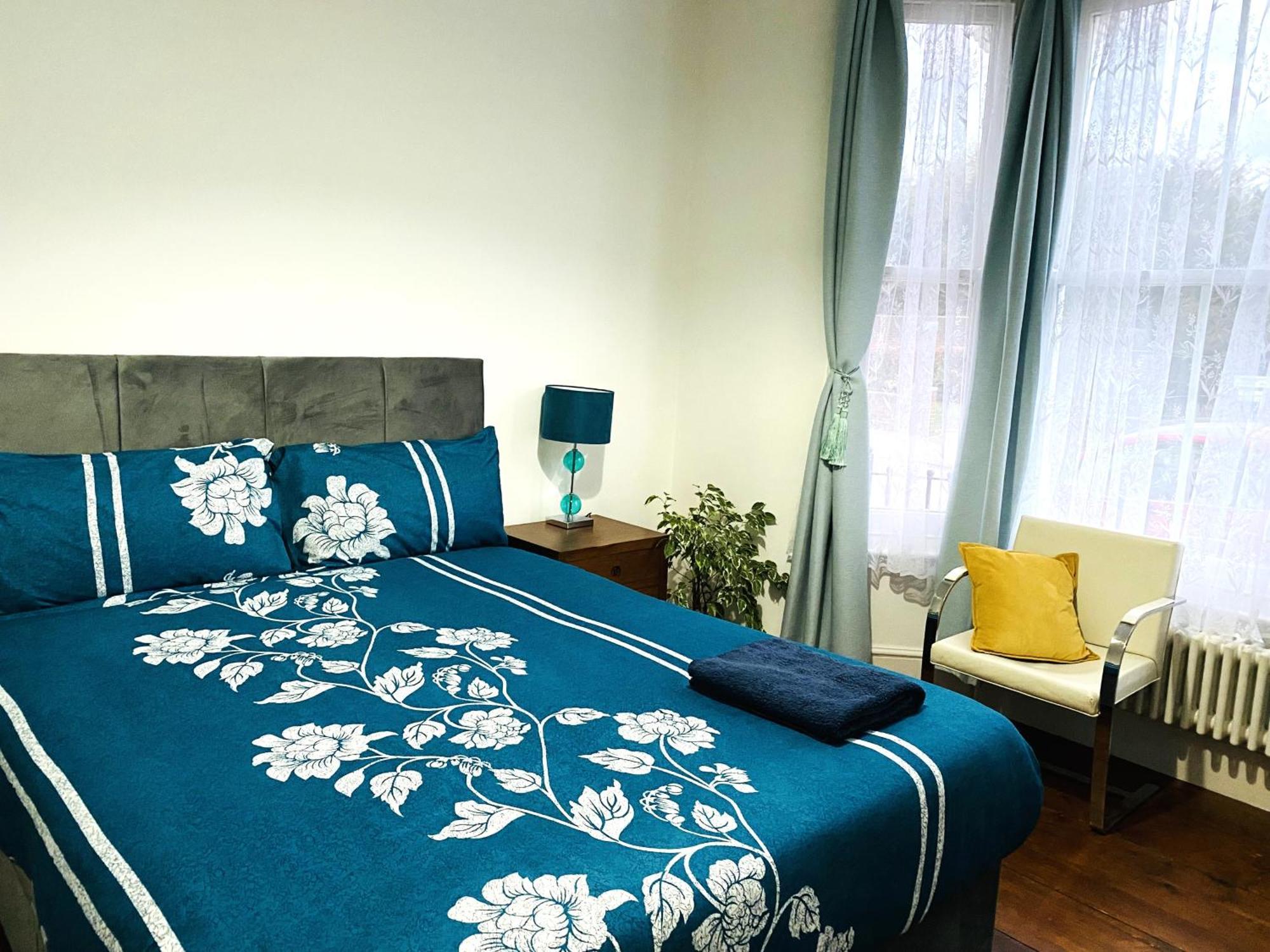 Luxury Guest House Лондон Экстерьер фото
